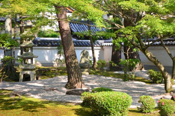 Zen Garden Landscaping in Longmont