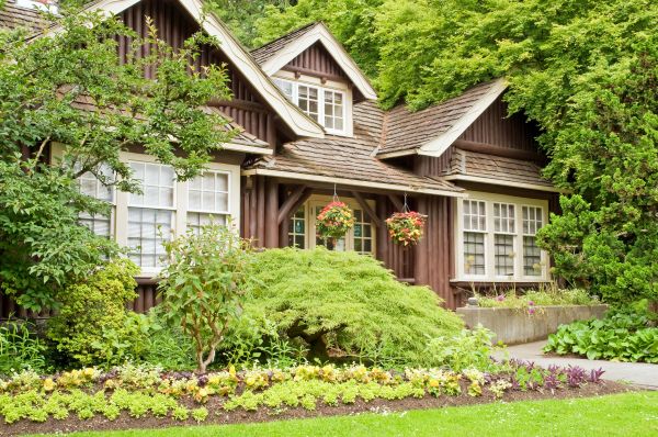 Log Home Landscaping in Longmont