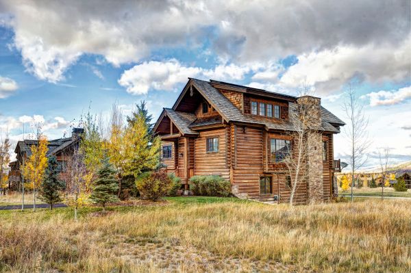 Cabin Landscaping in Longmont